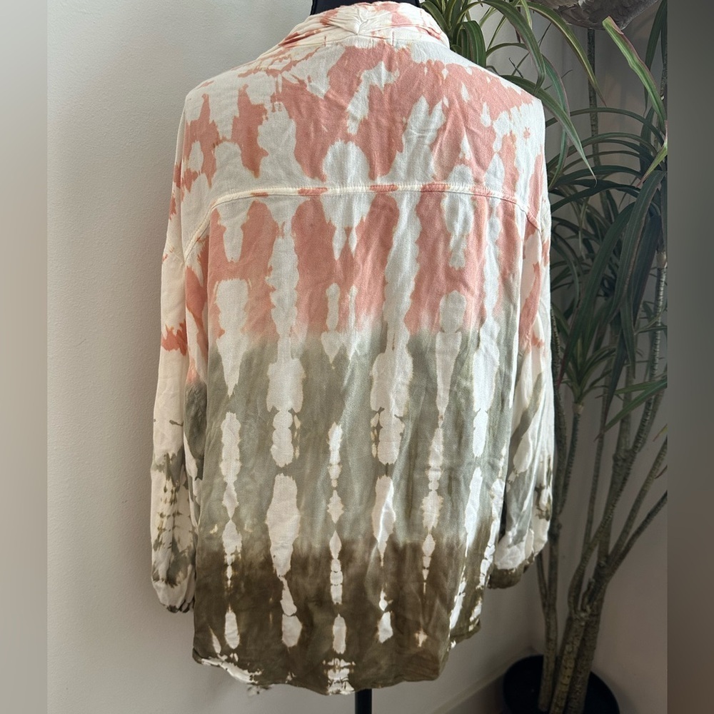 Young Fabulous & Broke Tie-Dye Jacket in Coral and Olive - Picture 4 of 5